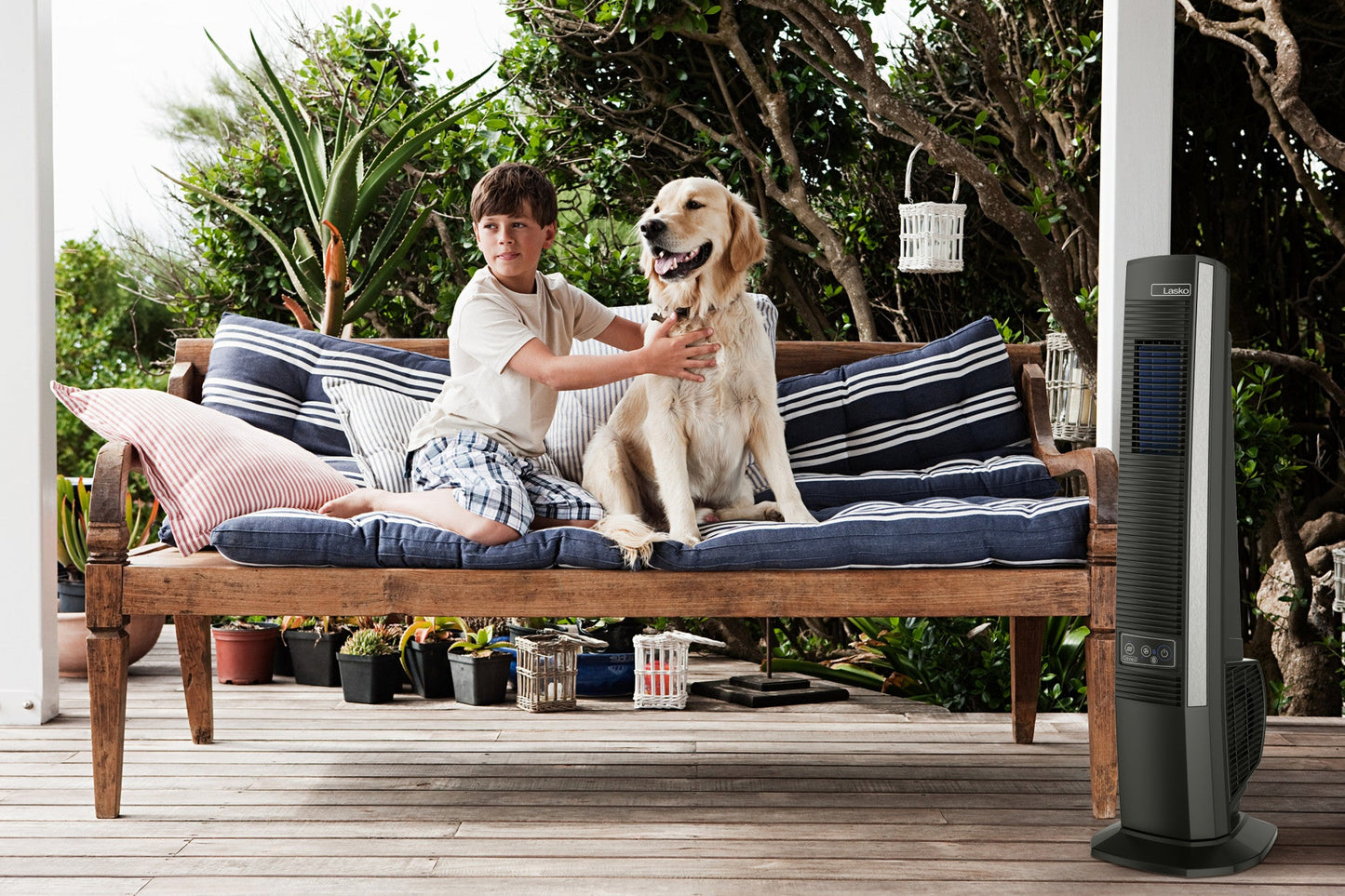 Lasko 42" Outdoor Tower Fan with Bluetooth Technology, YF200, Black