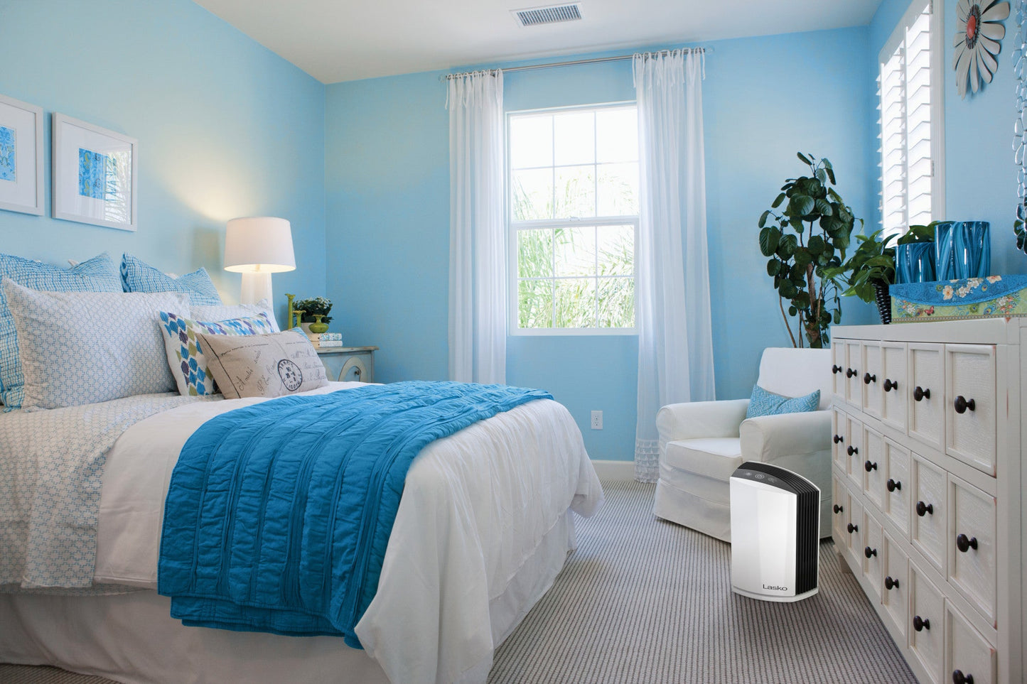 Lasko True HEPA Filter Desktop Air Purifier with Timer, LP200, White